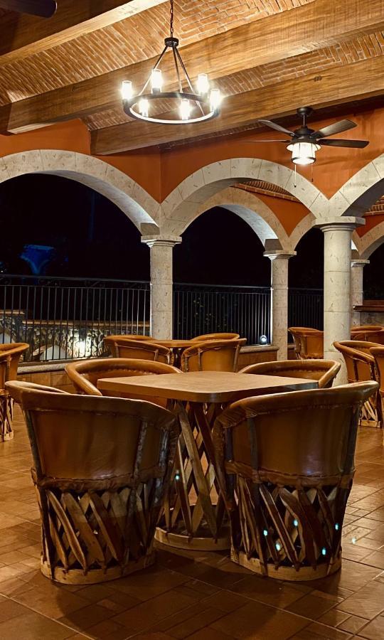 Hotel Real De Los Álamos Eksteriør billede