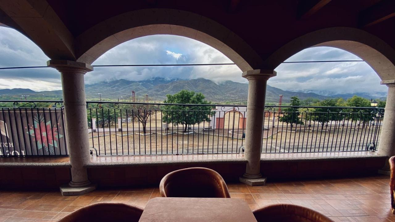 Hotel Real De Los Álamos Eksteriør billede